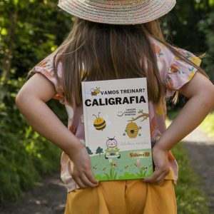 CALIGRAFIA DIVERTIDA - volume III - S&iacute;labas simples